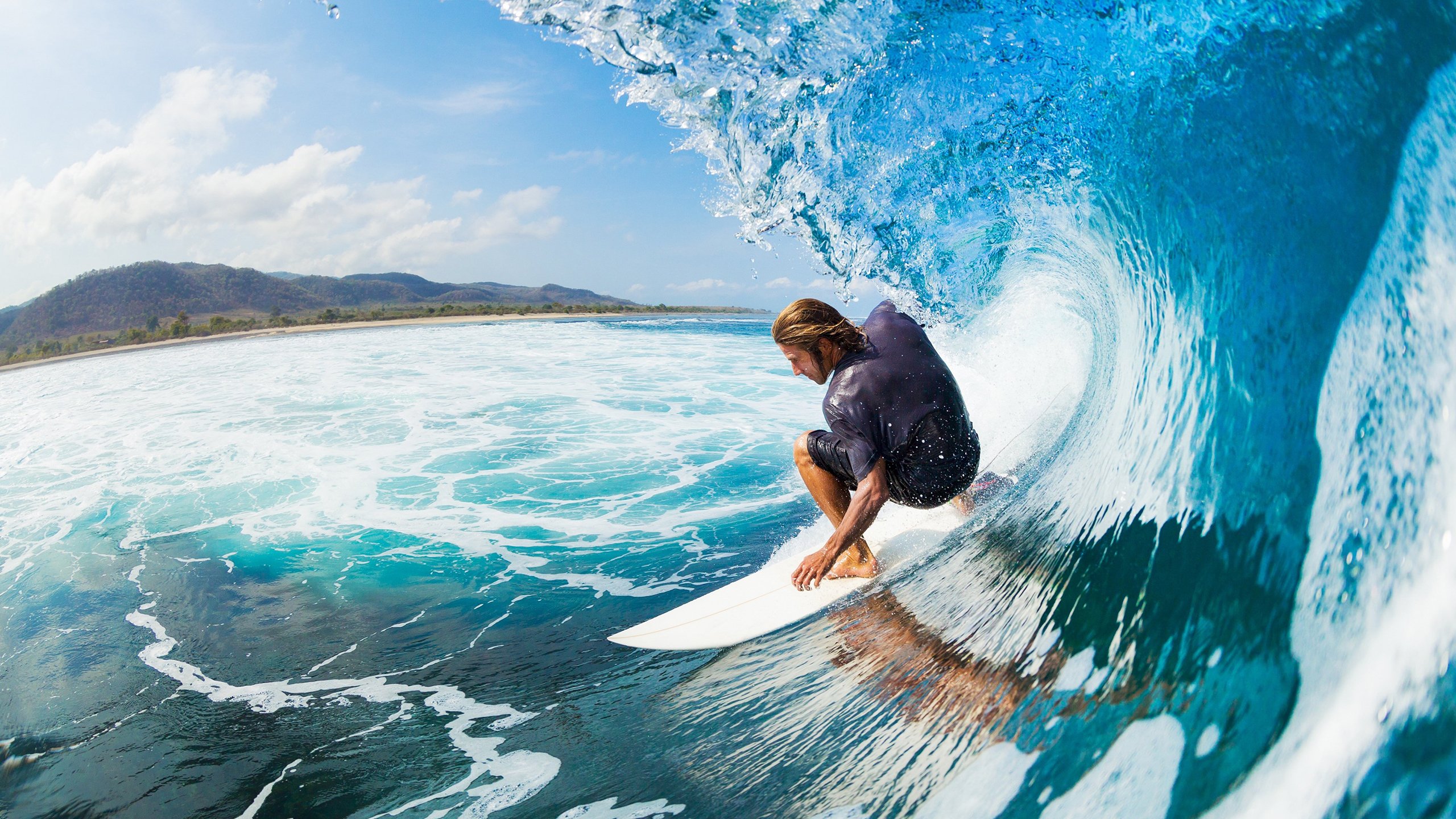 世界杯：多国使馆发布“看球安全须知” 提醒公民避免酒后滋事